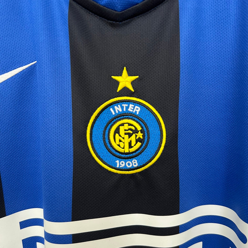 Camisola Inter de Milão Principal 04/05 Retro