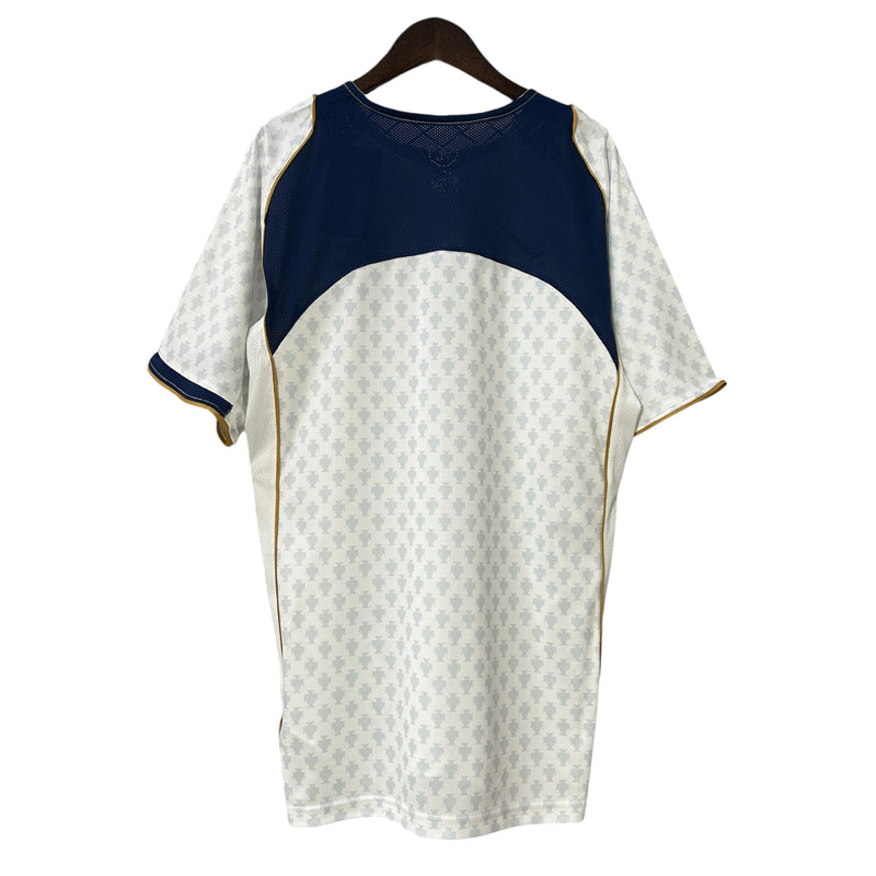 Camisola alternativa Retro Portugal 2004