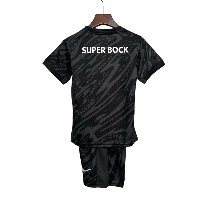 Conjunto kit Infantil Sporting Lisboa lll 26/26