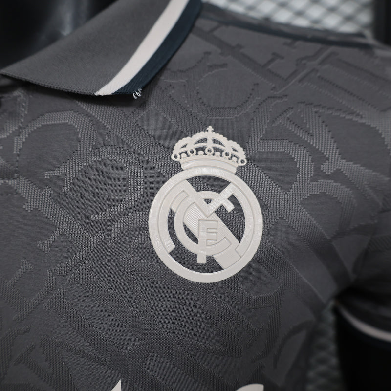 CAMISOLA DO TERCEIRO EQUIPAMENTO 24/25 DO REAL MADRID